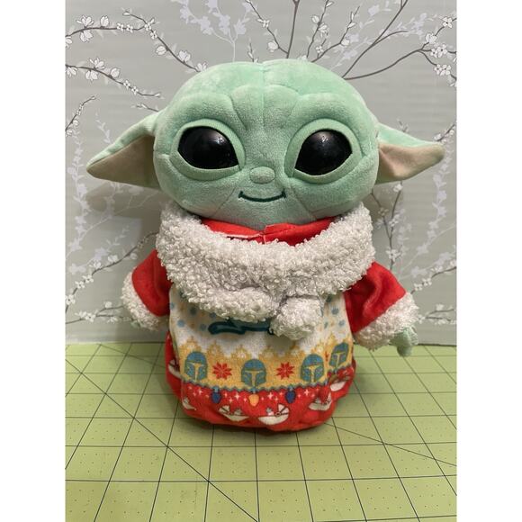 Star Wars Mandalorian Plush 8” Grogu Baby Yoda Christmas Stuffed Animal - Picture 1 of 8